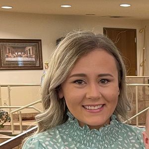 Meet your Posher, Katie